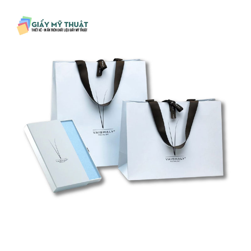 Xu Hướng Túi Giấy Mỹ Thuật 2025